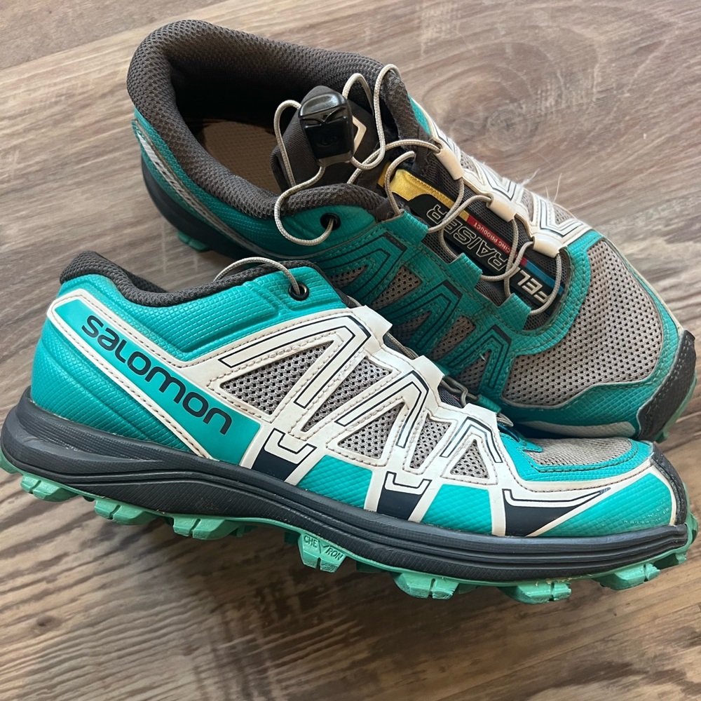 Salomon Women’s FELLRAISER Contragrip Teal Trail Running/Hiking Shoes Size 6.5